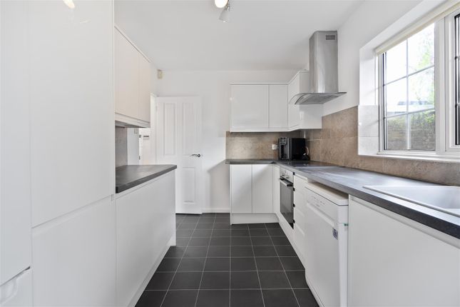 Link-detached house for sale in Cotswold Close, Maidenhead