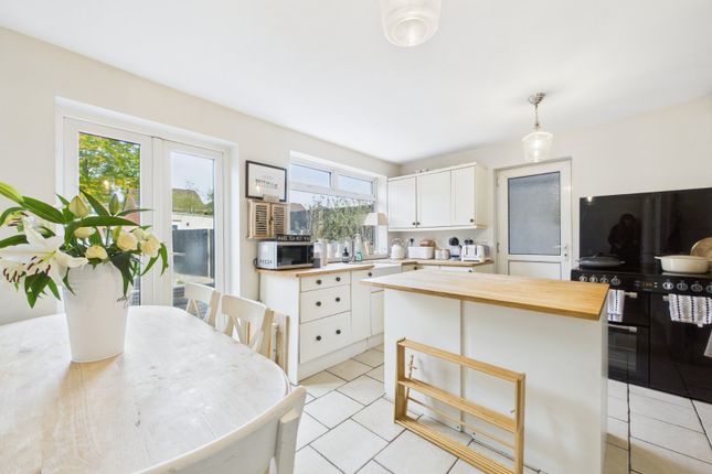 13, Mornington Road, Middlesex photo 4