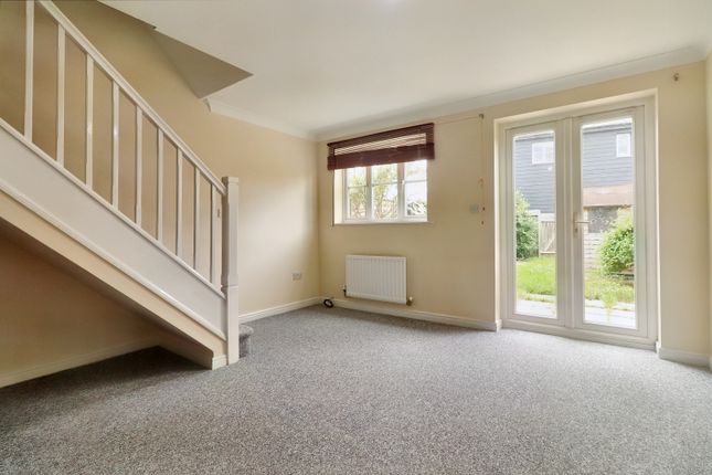 5, Bluebell Drive, Cambs photo 2