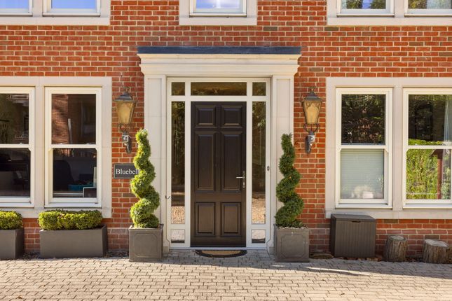 75a Waterloo Road, Crowthorne photo 2