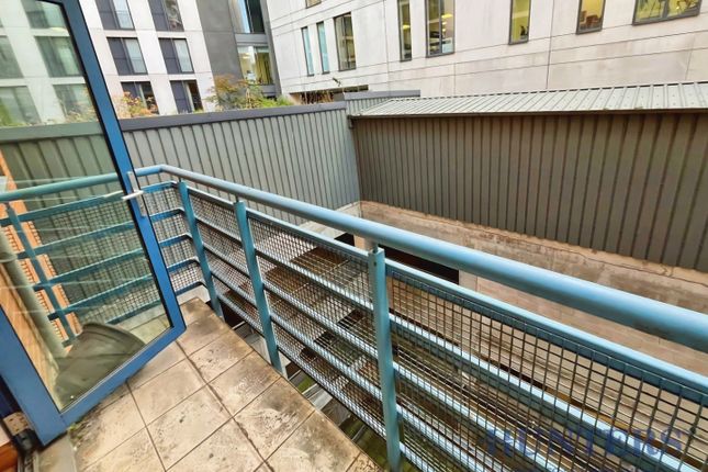 Whitworth Street, Manchester photo 3