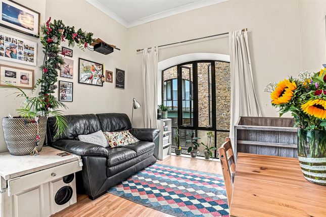 29, Slipway House, London photo 3