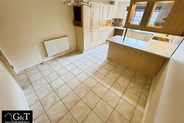 Flat 3, Regency Court, Dudley photo 3