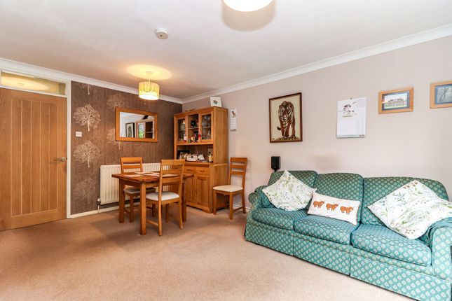 28 Granville Dene, Hemel Hempstead photo 5