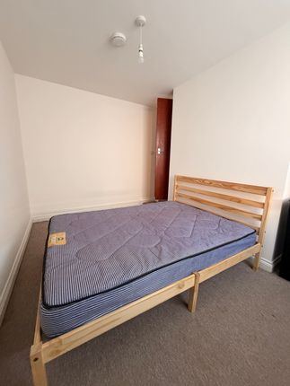 St. Georges Street, Northampton photo 4