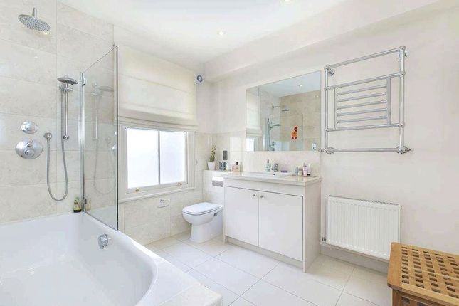 18, Westmoreland Terrace, Westminster photo 4