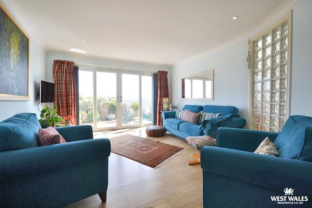Ty Samphire, Glanymor Road, Goodwick photo 3