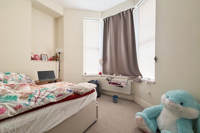 5, Connaught Road, Cardiff photo 4