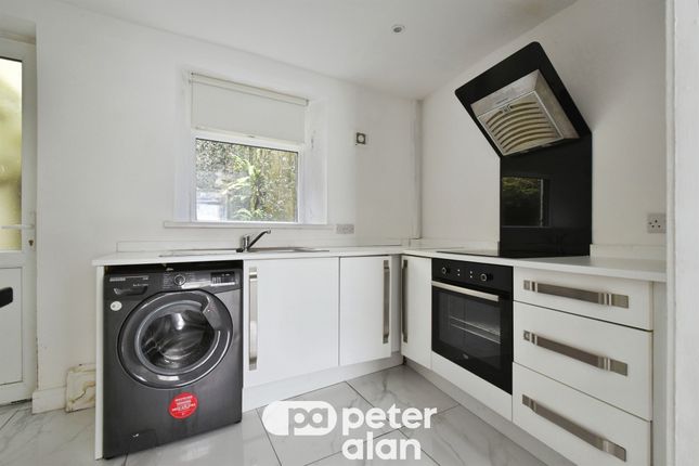 8, Industrial Terrace, Merthyr Tydfil photo 4