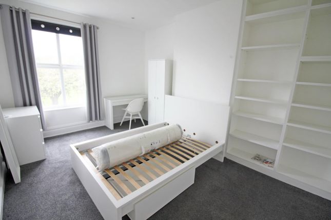 Room to rent in Chesham Road, Chesham, Bury