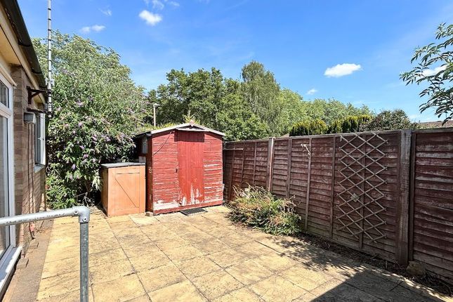 12, Buckthorn, Milton Keynes photo 4