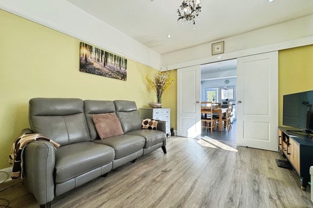 West Wycombe Road, Buckinghamshire photo 3