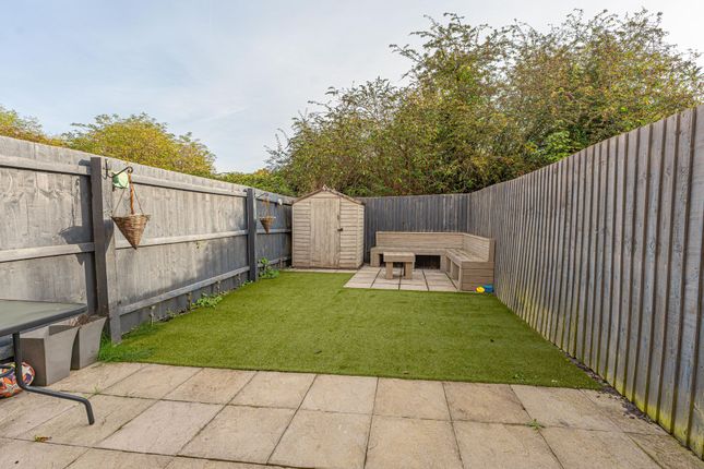 36 Frobisher Road, Newport photo 4
