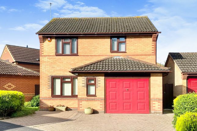 Detached house for sale in Wensleydale Close, Grantham