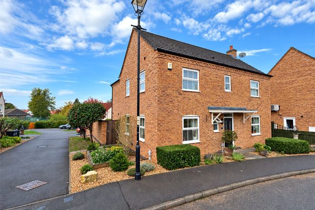 4-bed detached on Kinross Road, Lincolnshire, £385,000