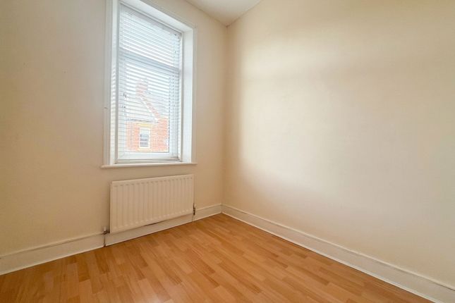 40 Kitchener Street, Gateshead photo 5