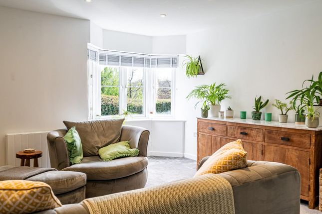 Flat for sale in Haslers Lane, Dunmow, Essex