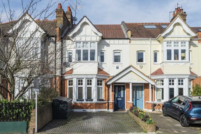Property for sale in Grantham Road, London W4
