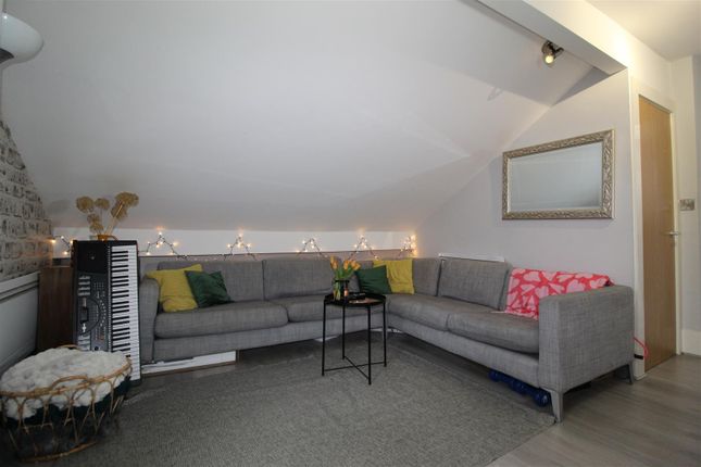 Flat 3, 66, Vesper Road, Leeds photo 4