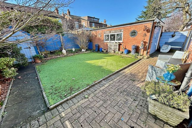 17 St. Hildas Road, Manchester photo 4