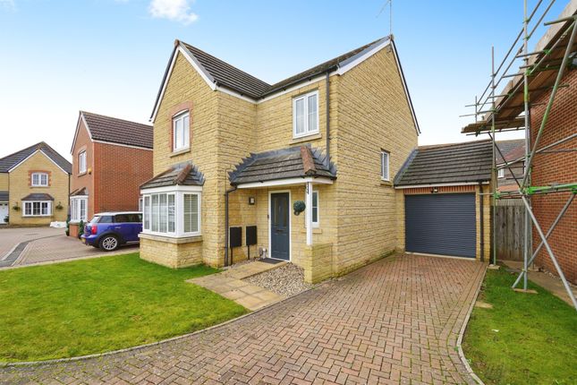 Thumbnail Detached house for sale in Pinto Close, Swindon