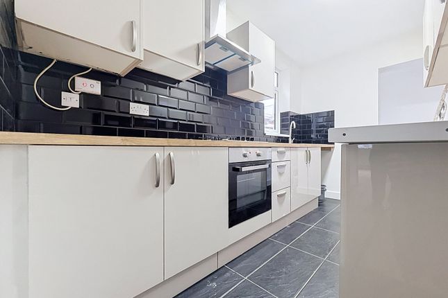 45, Dundonald Road, Leicester photo 5