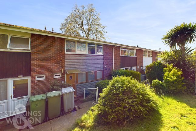 Thumbnail Terraced house to rent in Finch Way, Brundall, Norwich