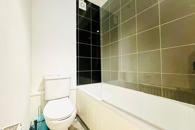 59a Lenton Boulevard, Nottingham photo 4