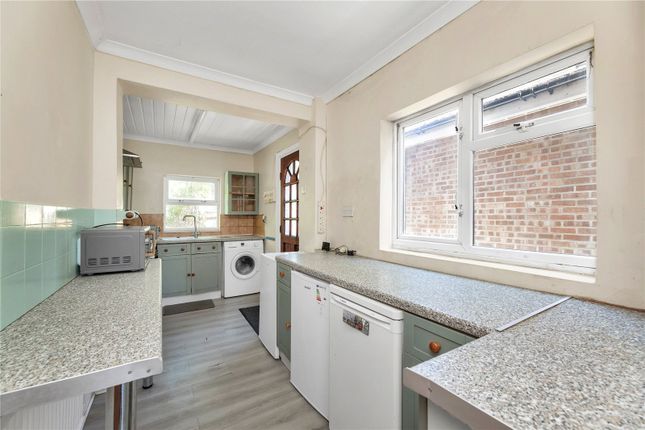 109, Queen Ediths Way, Cambridgeshire photo 4