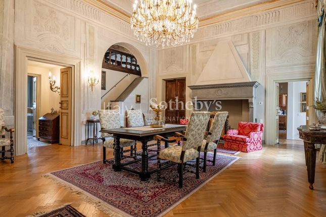 Apartment for sale in Via Busdraghi, Lucca, Toscana