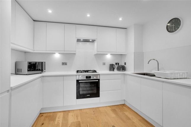 Flat for sale in Chesham Place, Brighton, East Sussex