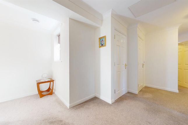 Apt 26, Henbury Court, 181 Kiln Lane, St. Helens photo 2