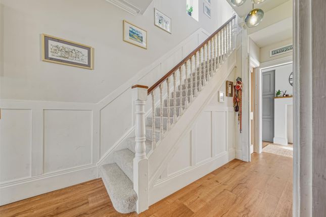 20, Central Avenue, Herne Bay photo 3