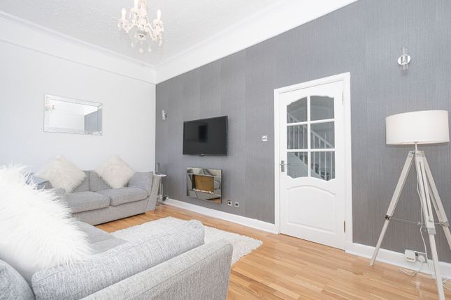 58, Hall Street, Lochgelly photo 4