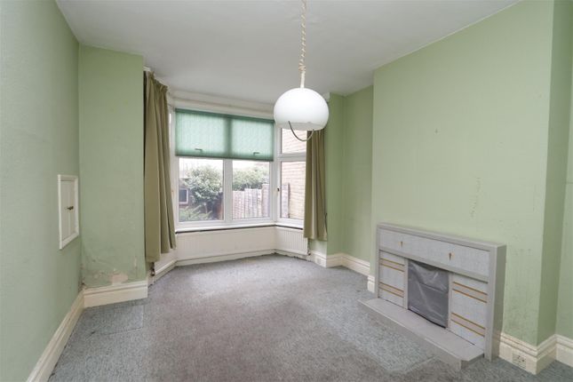 Property for sale in Arnold Gardens, Palmers Green