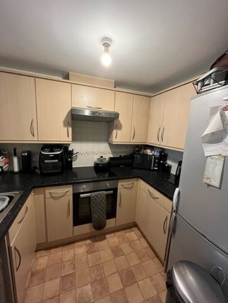 Flat for sale in Rolling Mill Mews, Eastleigh