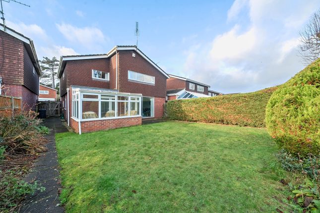 8, Chesterfield Drive, Kent photo 3