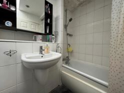 Flat for sale in Marlowes, Hemel Hempstead