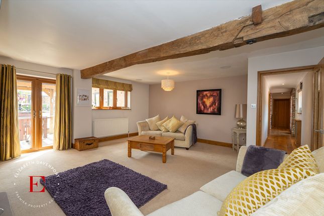 The Byre, Kenilworth photo 4