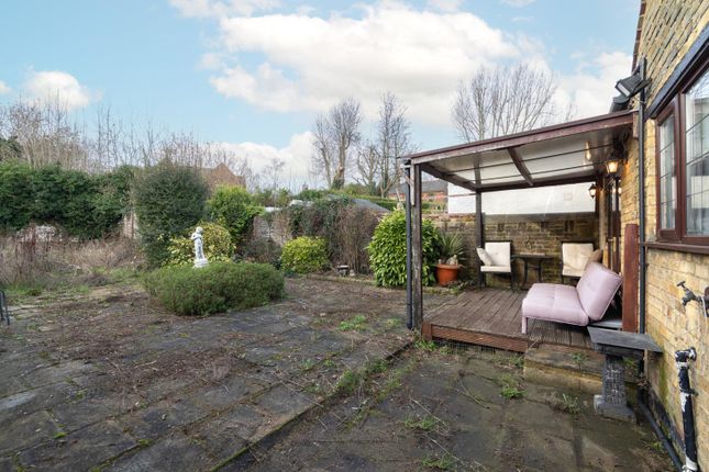 Bungalow for sale in Detached Bungalow, Cheshunt, Waltham Cross