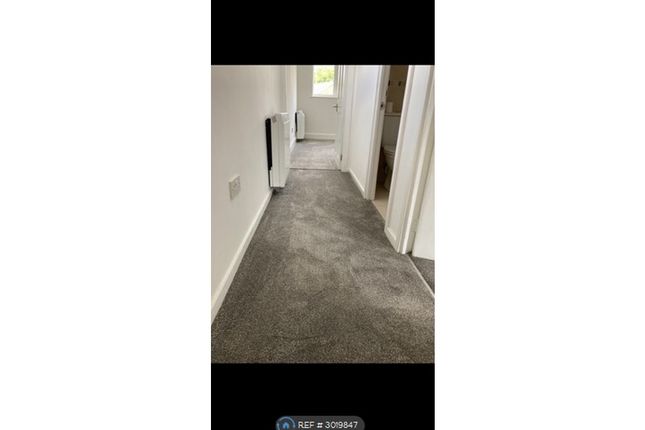 Valentine Court, Waterlooville photo 3