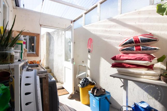 30, Penhill Road, Cardiff photo 5