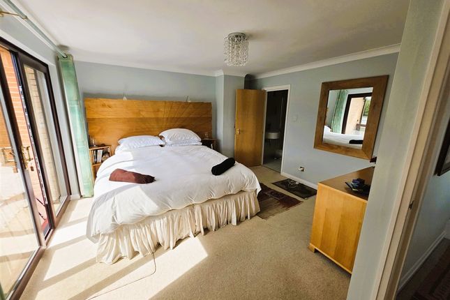 6 Swan Quay, Bath Lane, FAREHAM photo 4
