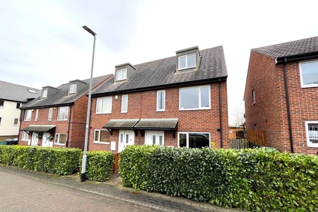 Semi-detached house to rent in Oaklands Close, Leeds, West Yorkshire