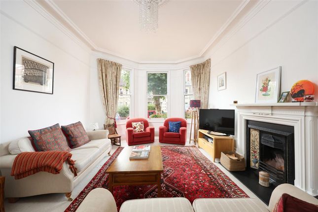 4 Julius Road, Bristol photo 2