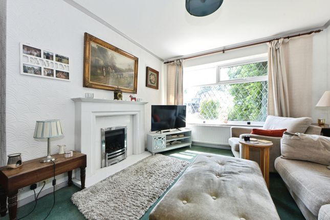 51, Constable Drive, Stockport photo 3