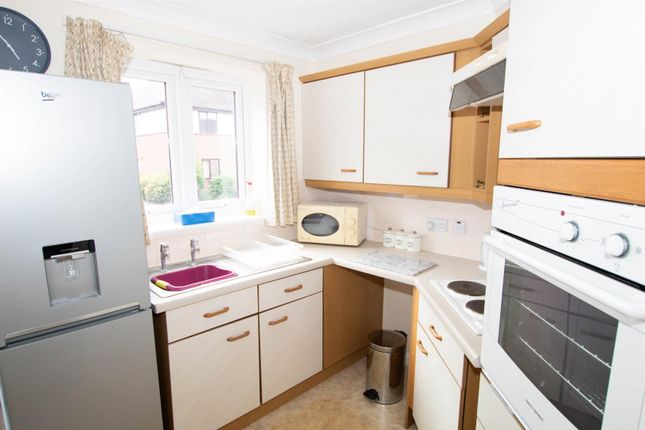 Flat for sale in Station Street, Saffron Walden