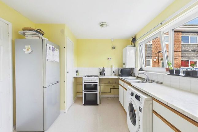 Flat 14 Spithead House,, Redlands Lane, Fareham photo 2