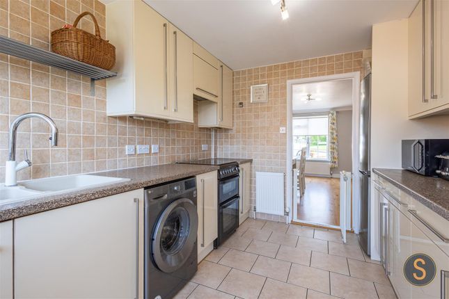 Detached house for sale in Elm Tree Walk, Tring