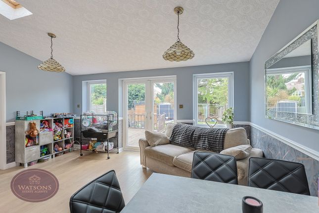 8, Alandene Avenue, Nottingham photo 3